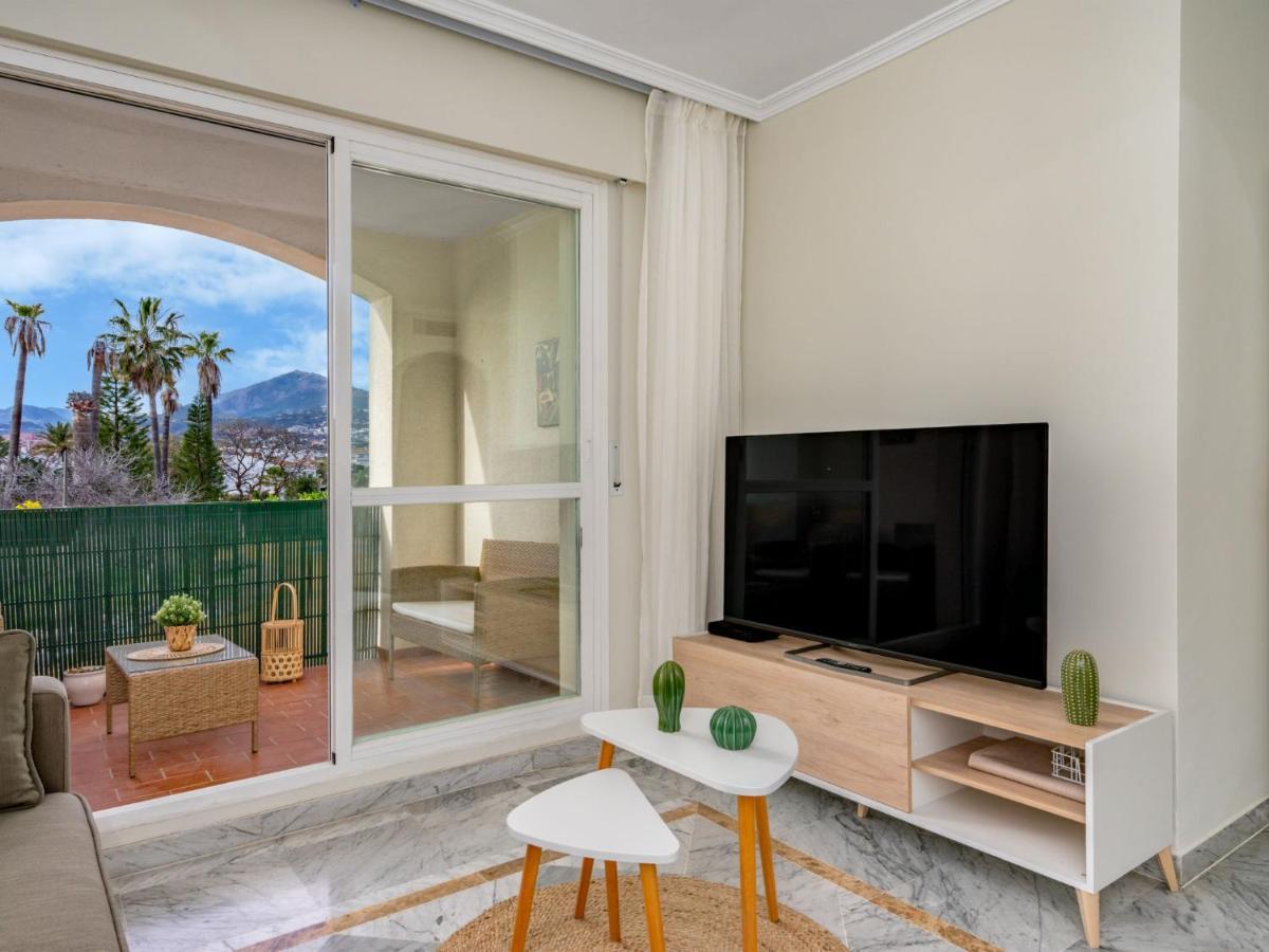 Apartment Lorcrisur By Interhome Marbella Exterior photo